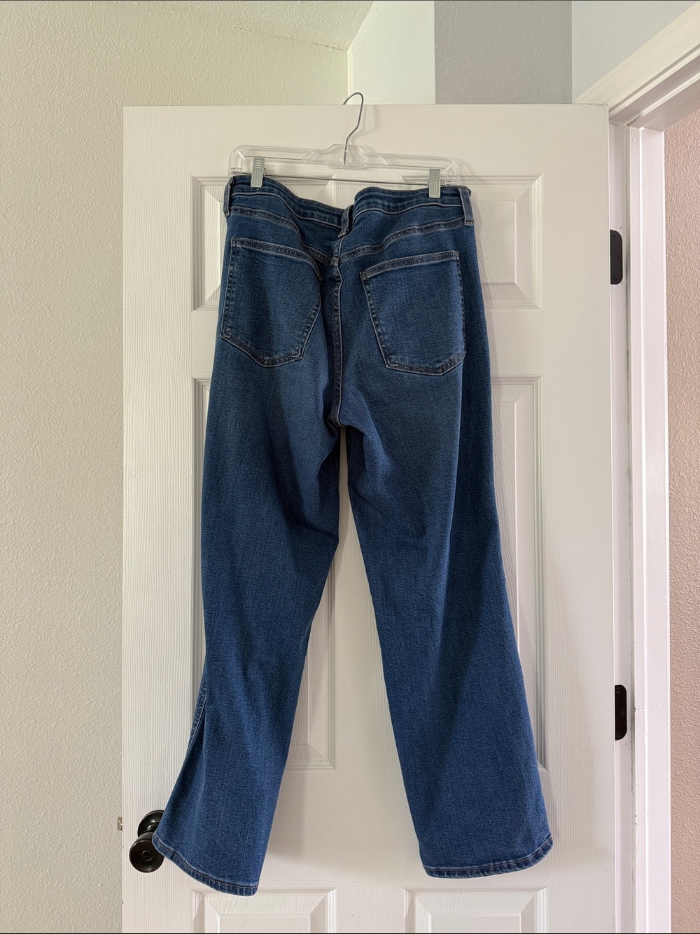 Universal Thread Women's Dark Blue Bootcut Jeans - Picture 3 of 3